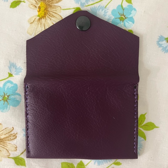 Handmade Genuine Leather Wallet - Picture 5 of 5
